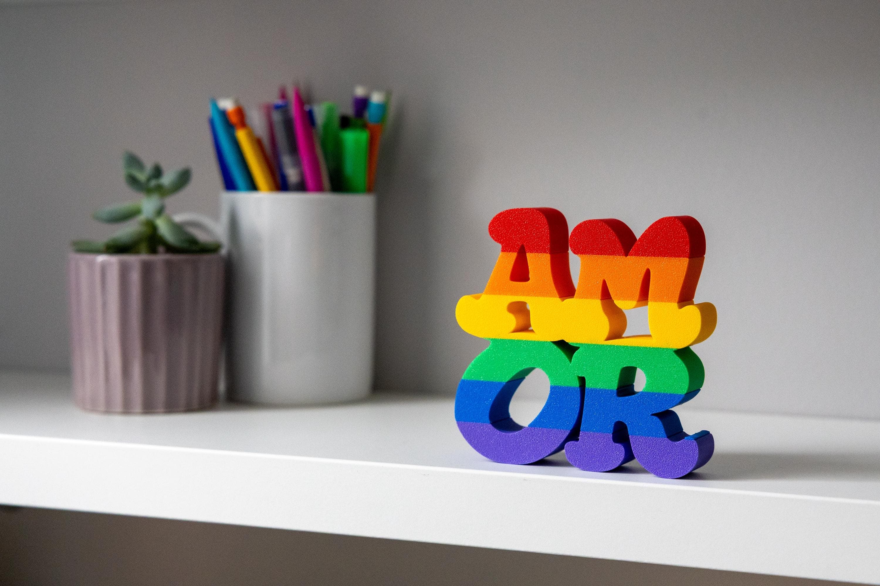 Amor — Fun Style (Pride Rainbow) thumbnail 3